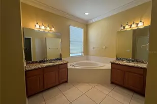 19138 Meadow Pine Dr, Tampa, FL 33647 - Photo 8