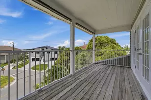 196 Shore Dr, Palm Harbor, FL 34683 - Photo 62
