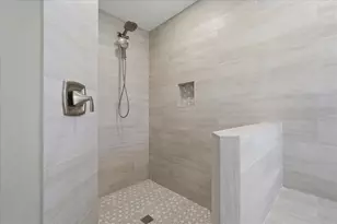 196 Shore Dr, Palm Harbor, FL 34683 - Photo 34