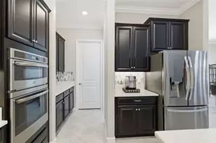 5410 Story Grass Ct, Wimauma, FL 33598 - Photo 10