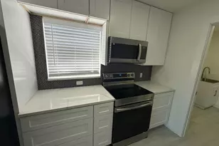1842 Maryland Ave NE, Saint Petersburg, FL 33703 - Photo 10
