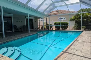 212 Poinciana Ln, Largo, FL 33770 - Photo 24