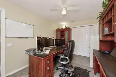 1063 Paseo Del Rio NE, Saint Petersburg, FL 33702 - Photo 28