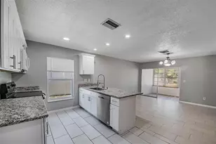 8119 San Bernardino Dr, Port Richey, FL 34668 - Photo 36