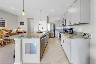 263 Mangrove Shade Cir, Apollo Beach, FL 33572 - Photo 12