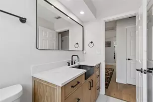 1850 Lombardy Dr, Clearwater, FL 33755 - Photo 28