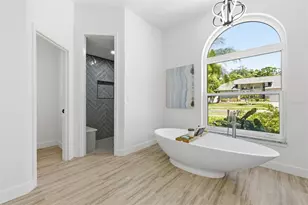 606 Tomoka Dr, Palm Harbor, FL 34683 - Photo 22