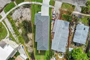 4234 4th St S, Saint Petersburg, FL 33705 - Photo 12