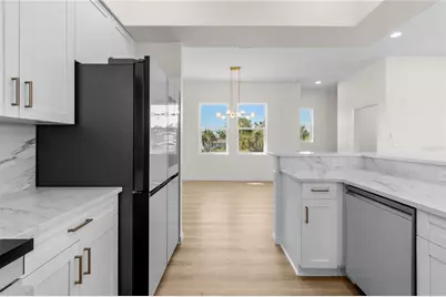 4234 4th Street S, Saint Petersburg, FL 33705 - Photo 22