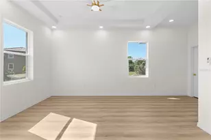 4234 4th St S, Saint Petersburg, FL 33705 - Photo 56