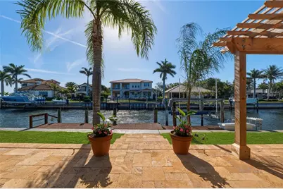 2080 Hawaii Avenue NE, Saint Petersburg, FL 33703 - Photo 52