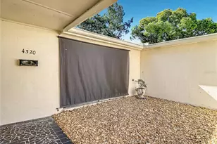 4320 Newbury Dr, New Port Richey, FL 34652 - Photo 4