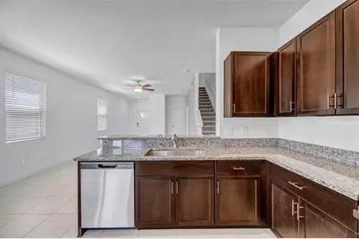 2524 Sunray Venus Way, Ruskin, FL 33570 - Photo 16