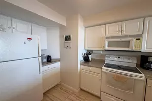 6279 Sun Blvd, Saint Petersburg, FL 33715 - Photo 10