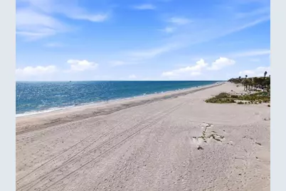 15467 Gulf Boulevard #8, Madeira Beach, FL 33708 - Photo 2