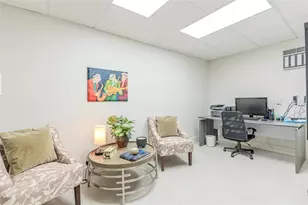 5700 Mariner St, Tampa, FL 33609 - Photo 40