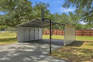 15620 Hays Rd, Spring Hill, FL 34610 - Photo 4