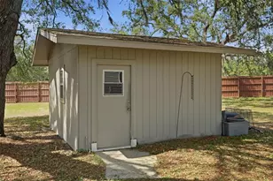 15620 Hays Rd, Spring Hill, FL 34610 - Photo 14