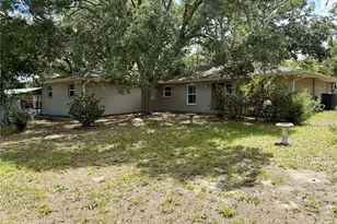 15620 Hays Rd, Spring Hill, FL 34610 - Photo 2