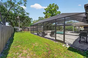 1894 Oakdale Ln N, Clearwater, FL 33764 - Photo 20
