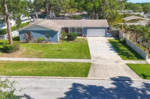 1894 Oakdale Ln N, Clearwater, FL 33764 - Photo 10