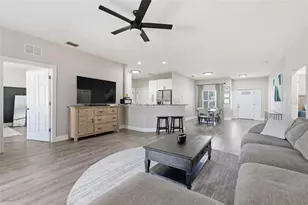 2233 Trelain Dr S, Saint Petersburg, FL 33712 - Photo 6