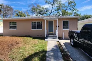 2524 19th St S, Saint Petersburg, FL 33712 - Photo 1