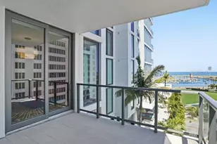 301 1st St S, Saint Petersburg, FL 33701 - Photo 22