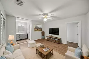 13312 Lake George Ln, Tampa, FL 33618 - Photo 8