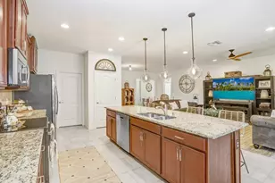 2807 Oriole Dr, Sarasota, FL 34243 - Photo 22