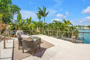 3945 Poinsettia Dr, Saint Pete Beach, FL 33706 - Photo 22