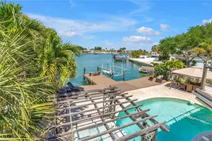 3945 Poinsettia Dr, Saint Pete Beach, FL 33706 - Photo 68