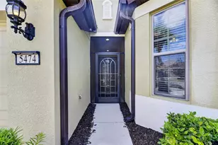 5474 Sunset Falls Dr, Apollo Beach, FL 33572 - Photo 10