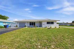 1301 62nd Terrace S, Saint Petersburg, FL 33705 - Photo 1
