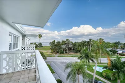 1100 N Shore Drive NE #505, Saint Petersburg, FL 33701 - Photo 16