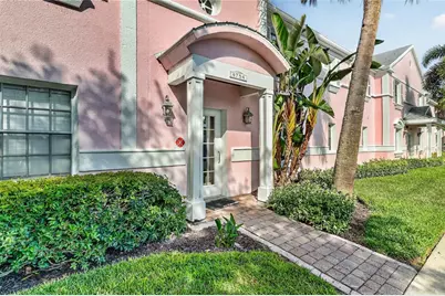 4754 Cobia Drive SE #D, Saint Petersburg, FL 33705 - Photo 4