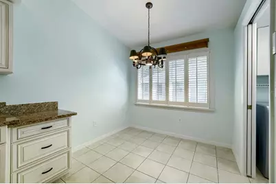 11337 Clear Oak Cir, New Port Richey, FL 34654 - Photo 8