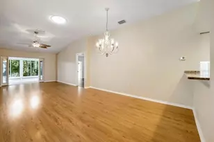 11337 Clear Oak Cir, New Port Richey, FL 34654 - Photo 18