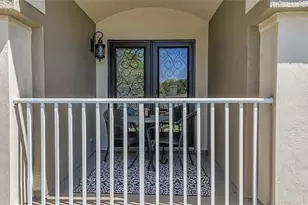 10408 Riverburn Dr, Tampa, FL 33647 - Photo 8