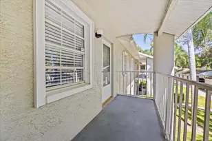 1390 Oak Hl Dr, Dunedin, FL 34698 - Photo 6
