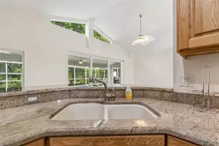 19004 St Laurent Dr, Lutz, FL 33558 - Photo 24