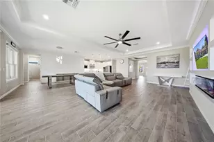 7121 Bradbury Cir, Wesley Chapel, FL 33545 - Photo 16