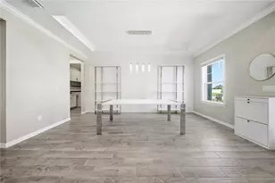 7121 Bradbury Cir, Wesley Chapel, FL 33545 - Photo 8