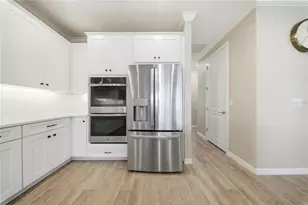 7121 Bradbury Cir, Wesley Chapel, FL 33545 - Photo 22