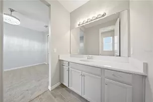 7121 Bradbury Cir, Wesley Chapel, FL 33545 - Photo 32