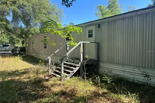 12540 Gurnee Ave, New Port Richey, FL 34654 - Photo 6
