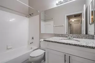 2315 Lyncrest Ct, Valrico, FL 33596 - Photo 26