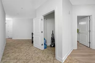 628 Cleveland St, Clearwater, FL 33755 - Photo 8