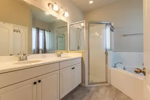 5912 Village Center Dr, Lithia, FL 33547 - Photo 50