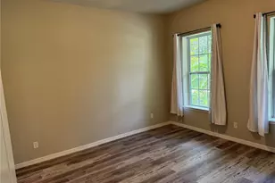 5912 Village Center Dr, Lithia, FL 33547 - Photo 10